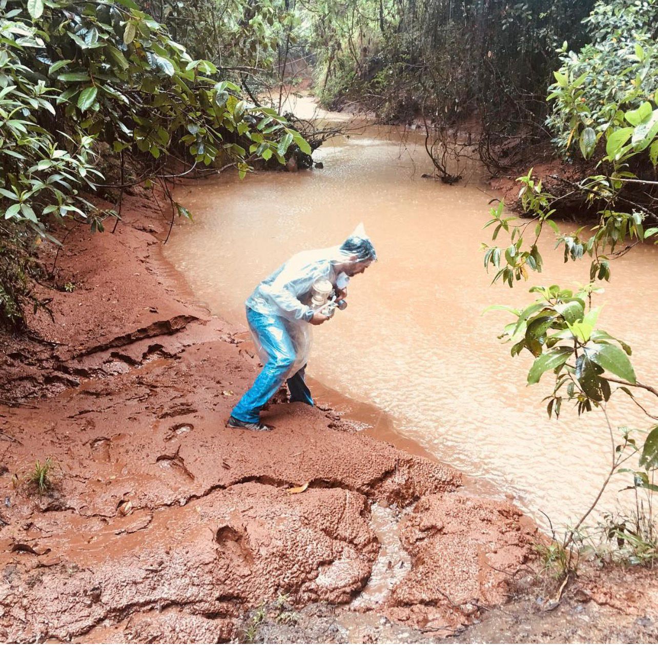 EDUTEC-ÁGUA: Gerenciamento sustentável, saúde, educação e remediação/(Dimensão socioambiental)